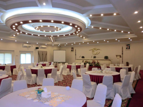 Completed hotel, Le Premiere Papua | We provide Indonesia infrastructure map on various property sectors and data. Access property listings, infrastructure developments, news, and valuable transaction data for informed decisions.