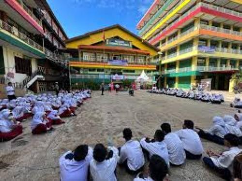 Hikmah Yapis Junior High School, Private School | We provide Indonesia infrastructure map on various property sectors and data. Access property listings, infrastructure developments, news, and valuable transaction data for informed decisions.