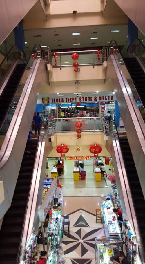 Hola Plaza, Strata Retail | We provide Indonesia infrastructure map on various property sectors and data. Access property listings, infrastructure developments, news, and valuable transaction data for informed decisions.