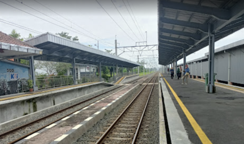 Brambanan Station, Commuter Station | We provide Indonesia infrastructure map on various property sectors and data. Access property listings, infrastructure developments, news, and valuable transaction data for informed decisions.
