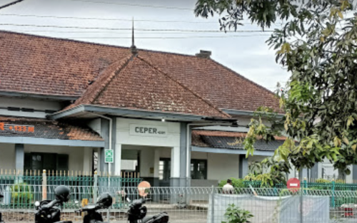 Ceper Station, Commuter Station | We provide Indonesia infrastructure map on various property sectors and data. Access property listings, infrastructure developments, news, and valuable transaction data for informed decisions.