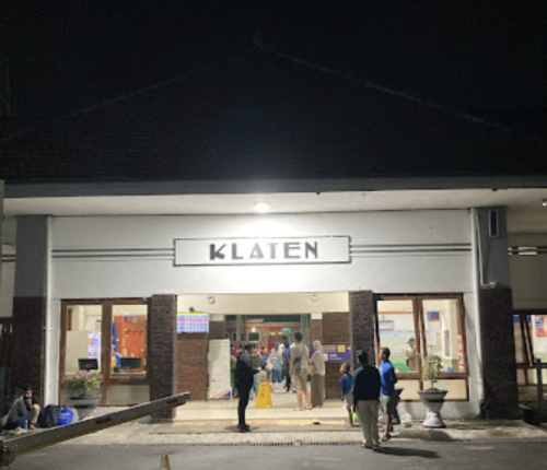Klaten Station, Commuter Station | We provide Indonesia infrastructure map on various property sectors and data. Access property listings, infrastructure developments, news, and valuable transaction data for informed decisions.