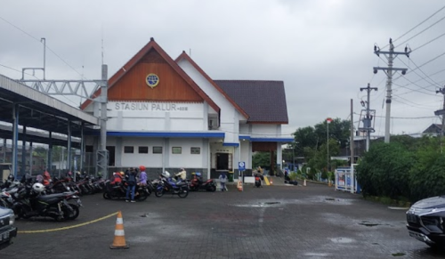 Palur Station, Commuter Station | We provide Indonesia infrastructure map on various property sectors and data. Access property listings, infrastructure developments, news, and valuable transaction data for informed decisions.