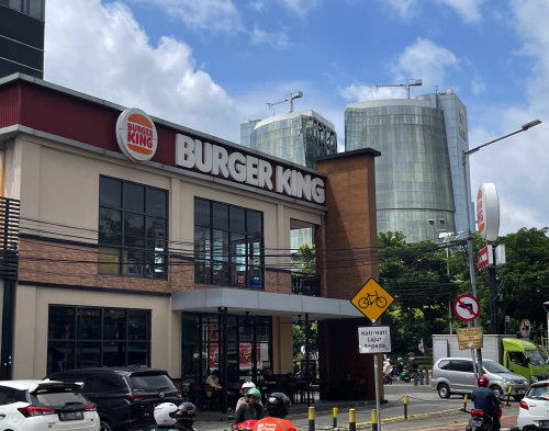 Burger King Salemba, Stand Alone Retail | We provide Indonesia infrastructure map on various property sectors and data. Access property listings, infrastructure developments, news, and valuable transaction data for informed decisions.