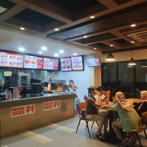Burger King Plaza Pondok Indah, Stand Alone Retail | We provide Indonesia infrastructure map on various property sectors and data. Access property listings, infrastructure developments, news, and valuable transaction data for informed decisions.