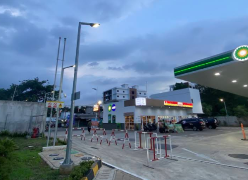 SPBU BP Lenteng Agung, Gas Station | We provide Indonesia infrastructure map on various property sectors and data. Access property listings, infrastructure developments, news, and valuable transaction data for informed decisions.