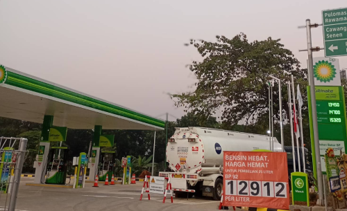 SPBU BP Kelapa Gading, Gas Station | We provide Indonesia infrastructure map on various property sectors and data. Access property listings, infrastructure developments, news, and valuable transaction data for informed decisions.