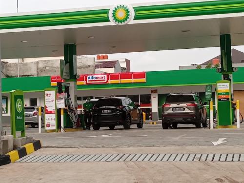 SPBU BP Sunter, Gas Station | We provide Indonesia infrastructure map on various property sectors and data. Access property listings, infrastructure developments, news, and valuable transaction data for informed decisions.