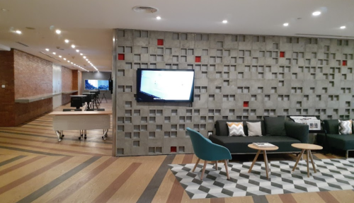 Microsoft Indonesia, Data Center | We provide Indonesia infrastructure map on various property sectors and data. Access property listings, infrastructure developments, news, and valuable transaction data for informed decisions.