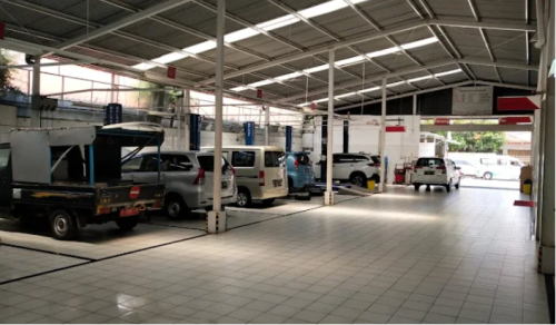 Astrido Daihatsu Otista, Automotive Dealership | We provide Indonesia infrastructure map on various property sectors and data. Access property listings, infrastructure developments, news, and valuable transaction data for informed decisions.