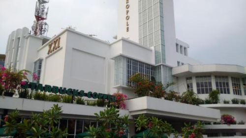 Metropole, Entertainment | We provide Indonesia infrastructure map on various property sectors and data. Access property listings, infrastructure developments, news, and valuable transaction data for informed decisions.