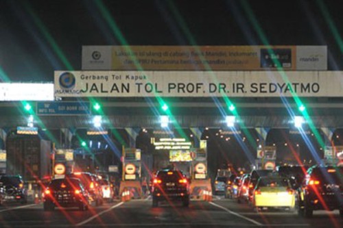 Jl. Tol Prof. Dr. Ir. Soedijatmo, Toll Road, Jasa Marga (Persero)  | We provide Indonesia infrastructure map on various property sectors and data. Access property listings, infrastructure developments, news, and valuable transaction data for informed decisions.