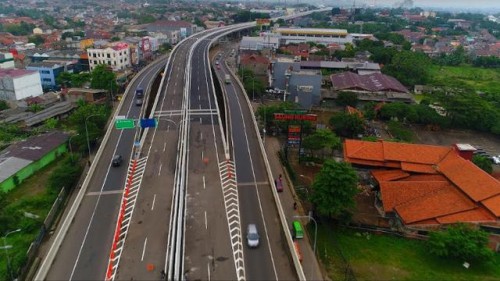 Jl. Tol Lingkar Luar Bogor Seksi I, Toll Road, Marga Sarana Jabar | We provide Indonesia infrastructure map on various property sectors and data. Access property listings, infrastructure developments, news, and valuable transaction data for informed decisions.