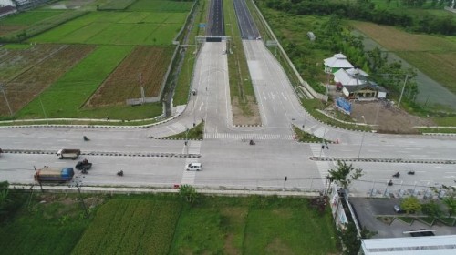 Jl. Tol Solo - Ngawi Seksi I, II, dan III, Toll Road, Jasa Marga Solo Ngawi | We provide Indonesia infrastructure map on various property sectors and data. Access property listings, infrastructure developments, news, and valuable transaction data for informed decisions.