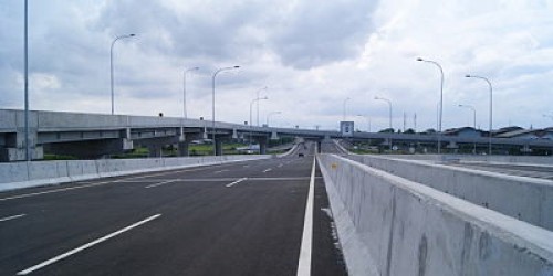 Jl. Tol JORR Seksi Selatan 1, Toll Road, Jalantol Lingkarluar Jakarta | We provide Indonesia infrastructure map on various property sectors and data. Access property listings, infrastructure developments, news, and valuable transaction data for informed decisions.