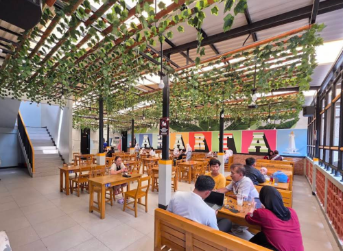 Mie Gacoan Tomang Raya, Stand Alone Retail | We provide Indonesia infrastructure map on various property sectors and data. Access property listings, infrastructure developments, news, and valuable transaction data for informed decisions.