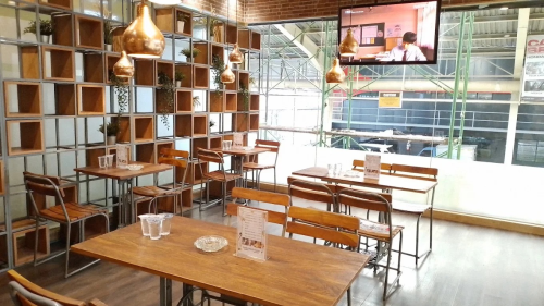 Honda Jakarta Center, Automotive Dealership | We provide Indonesia infrastructure map on various property sectors and data. Access property listings, infrastructure developments, news, and valuable transaction data for informed decisions.