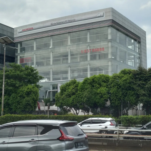 Honda Nusantara MT Haryono, Automotive Dealership | We provide Indonesia infrastructure map on various property sectors and data. Access property listings, infrastructure developments, news, and valuable transaction data for informed decisions.