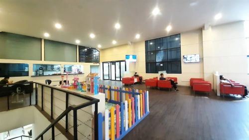 Honda Tebet, Automotive Dealership | We provide Indonesia infrastructure map on various property sectors and data. Access property listings, infrastructure developments, news, and valuable transaction data for informed decisions.