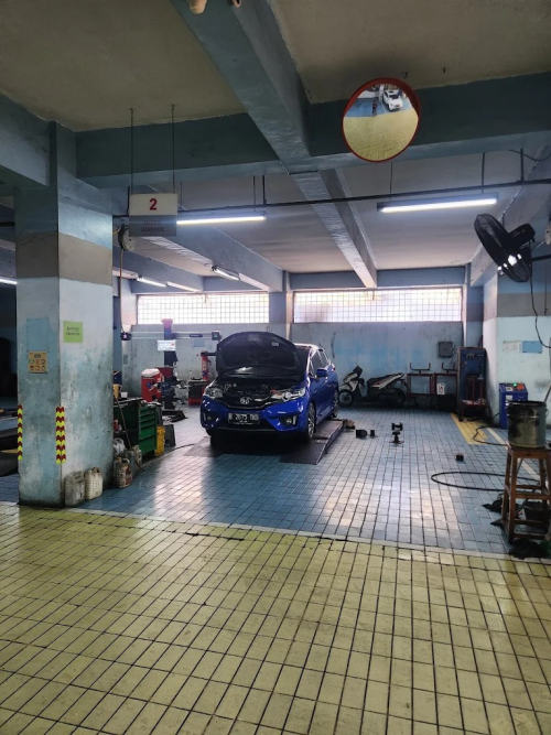 Honda Tebet, Automotive Dealership | We provide Indonesia infrastructure map on various property sectors and data. Access property listings, infrastructure developments, news, and valuable transaction data for informed decisions.