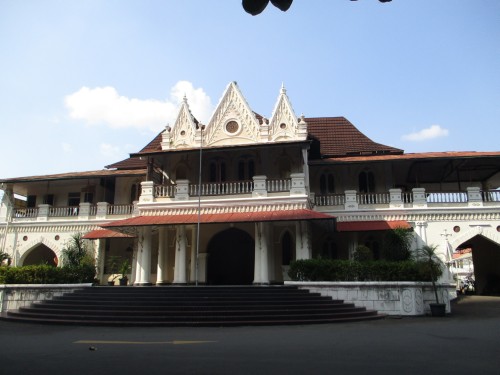Primaya Hospital PGI Cikini, Hospital | We provide Indonesia infrastructure map on various property sectors and data. Access property listings, infrastructure developments, news, and valuable transaction data for informed decisions.