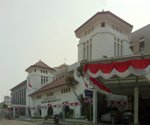 Dr. Cipto Mangunkusumo National Central General Hospital, Hospital | We provide Indonesia infrastructure map on various property sectors and data. Access property listings, infrastructure developments, news, and valuable transaction data for informed decisions.
