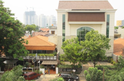 Gandaria Hospital, Hospital | We provide Indonesia infrastructure map on various property sectors and data. Access property listings, infrastructure developments, news, and valuable transaction data for informed decisions.