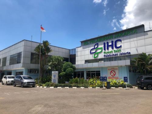 Pelabuhan Jakarta Hospital, Hospital | We provide Indonesia infrastructure map on various property sectors and data. Access property listings, infrastructure developments, news, and valuable transaction data for informed decisions.