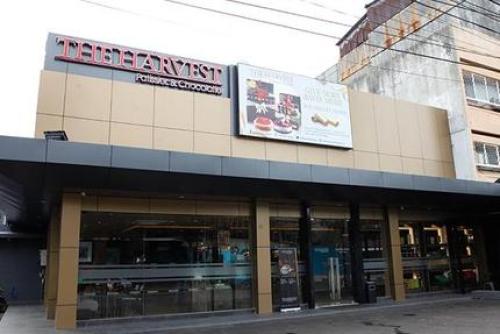 The Harvest Biak Roxy, Stand Alone Retail | We provide Indonesia infrastructure map on various property sectors and data. Access property listings, infrastructure developments, news, and valuable transaction data for informed decisions.