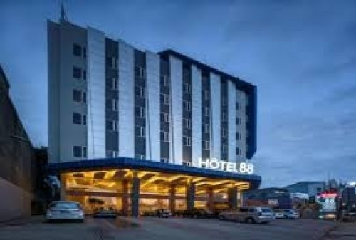 Completed hotel, Waringin Group | We provide Indonesia infrastructure map on various property sectors and data. Access property listings, infrastructure developments, news, and valuable transaction data for informed decisions.
