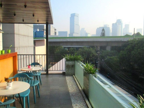 Completed hotel, FLAT06 | We provide Indonesia infrastructure map on various property sectors and data. Access property listings, infrastructure developments, news, and valuable transaction data for informed decisions.