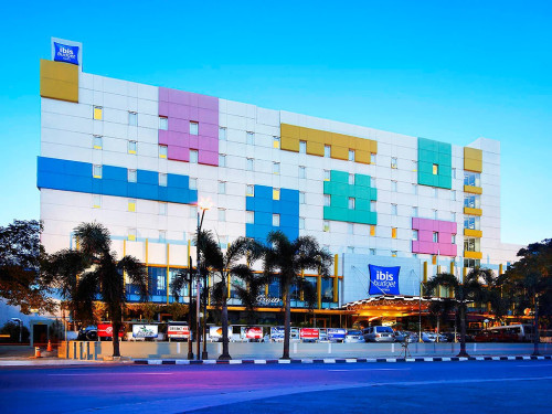 Completed hotel, Jakarta Setiabudi Internasional  | We provide Indonesia infrastructure map on various property sectors and data. Access property listings, infrastructure developments, news, and valuable transaction data for informed decisions.