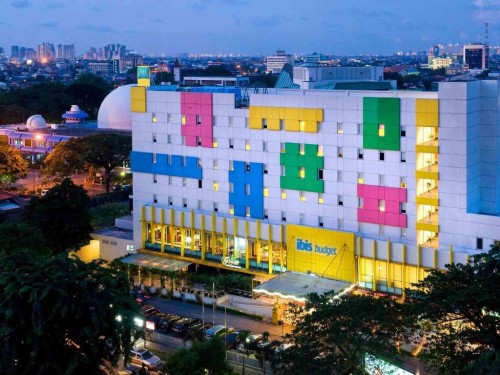 Completed hotel, Jakarta Setiabudi Internasional  | We provide Indonesia infrastructure map on various property sectors and data. Access property listings, infrastructure developments, news, and valuable transaction data for informed decisions.