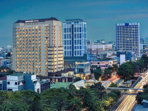 Completed hotel, Adi Putra Mulia | We provide Indonesia infrastructure map on various property sectors and data. Access property listings, infrastructure developments, news, and valuable transaction data for informed decisions.