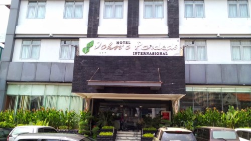 Completed hotel, Paredede Hotel | We provide Indonesia infrastructure map on various property sectors and data. Access property listings, infrastructure developments, news, and valuable transaction data for informed decisions.
