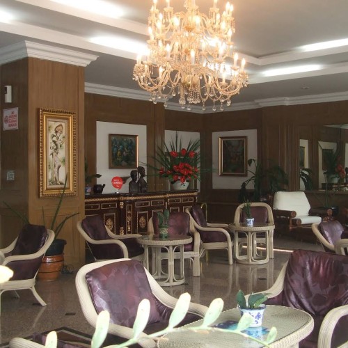 Completed hotel, Paredede Hotel | We provide Indonesia infrastructure map on various property sectors and data. Access property listings, infrastructure developments, news, and valuable transaction data for informed decisions.