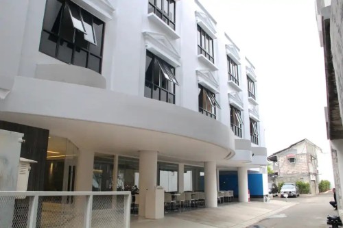 Completed hotel, Picasso Group | We provide Indonesia infrastructure map on various property sectors and data. Access property listings, infrastructure developments, news, and valuable transaction data for informed decisions.