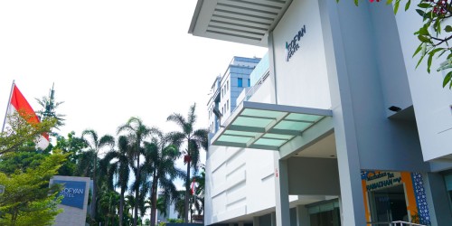 Completed hotel, Sofyan Hotel | We provide Indonesia infrastructure map on various property sectors and data. Access property listings, infrastructure developments, news, and valuable transaction data for informed decisions.
