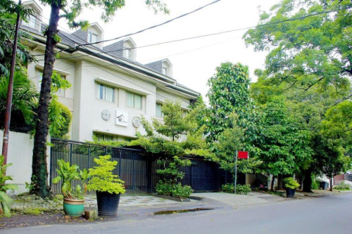 Completed hotel | We provide Indonesia infrastructure map on various property sectors and data. Access property listings, infrastructure developments, news, and valuable transaction data for informed decisions.