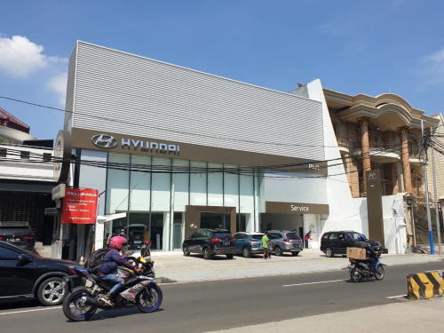 Hyundai Pluit, Automotive Dealership | We provide Indonesia infrastructure map on various property sectors and data. Access property listings, infrastructure developments, news, and valuable transaction data for informed decisions.