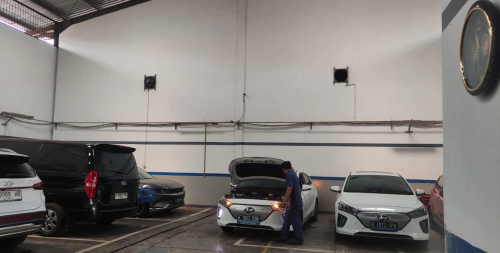 Hyundai Sunter, Automotive Dealership | We provide Indonesia infrastructure map on various property sectors and data. Access property listings, infrastructure developments, news, and valuable transaction data for informed decisions.
