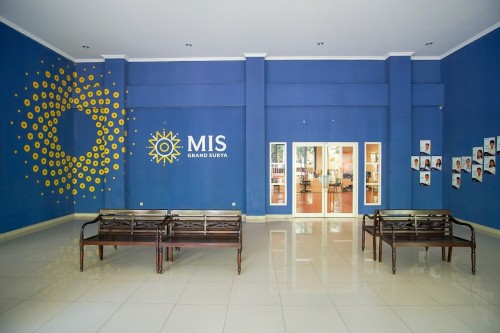 Mentari Intercular School Grand Surya, International School | We provide Indonesia infrastructure map on various property sectors and data. Access property listings, infrastructure developments, news, and valuable transaction data for informed decisions.
