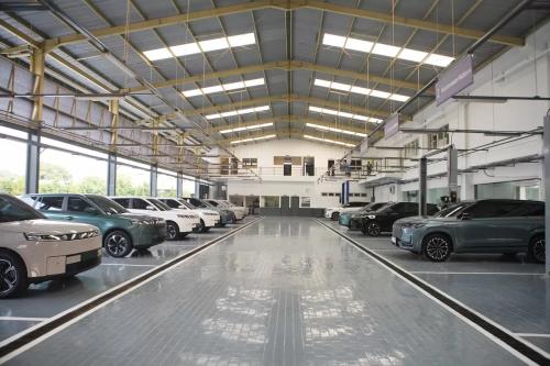 Jaecoo Pondok Pinang, Automotive Dealership | We provide Indonesia infrastructure map on various property sectors and data. Access property listings, infrastructure developments, news, and valuable transaction data for informed decisions.
