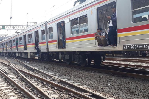 Jakarta - Bogor Intercity Line, Commuter Intercity Line, Kereta Commuter Indonesia | We provide Indonesia infrastructure map on various property sectors and data. Access property listings, infrastructure developments, news, and valuable transaction data for informed decisions.