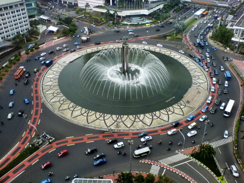 Selamat Datang Monument / Hotel Indonesia Roundabout, Landmark | We provide Indonesia infrastructure map on various property sectors and data. Access property listings, infrastructure developments, news, and valuable transaction data for informed decisions.