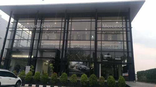Mercedes-Benz Mercindo Mampang, Automotive Dealership | We provide Indonesia infrastructure map on various property sectors and data. Access property listings, infrastructure developments, news, and valuable transaction data for informed decisions.