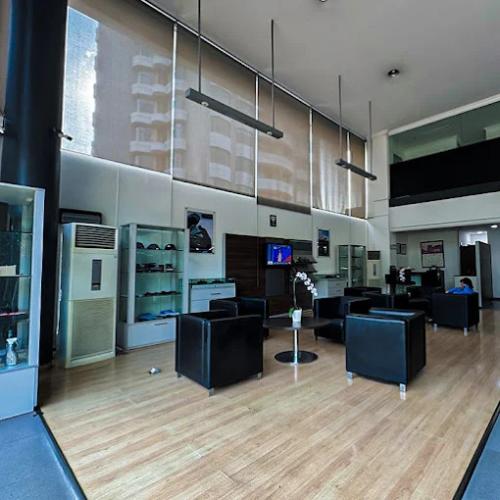 Mercedes-Benz SMI TB Simatupang, Automotive Dealership | We provide Indonesia infrastructure map on various property sectors and data. Access property listings, infrastructure developments, news, and valuable transaction data for informed decisions.