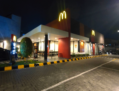 McDonald's Lenteng Agung, Stand Alone Retail | We provide Indonesia infrastructure map on various property sectors and data. Access property listings, infrastructure developments, news, and valuable transaction data for informed decisions.
