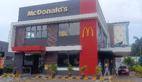 McDonald's Jakarta Otista, Stand Alone Retail | We provide Indonesia infrastructure map on various property sectors and data. Access property listings, infrastructure developments, news, and valuable transaction data for informed decisions.