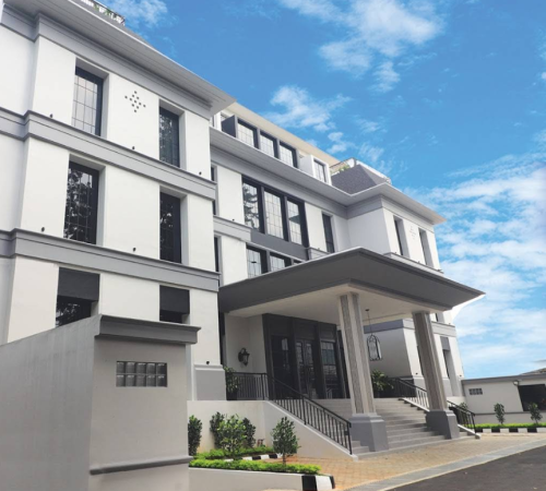 Malinda Designer Showroom Jakarta Barat, Stand Alone Retail | We provide Indonesia infrastructure map on various property sectors and data. Access property listings, infrastructure developments, news, and valuable transaction data for informed decisions.